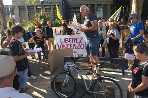 Les Rassemblements De Soutien à Vincenzo Vecchi Se Multiplient Pour Qu