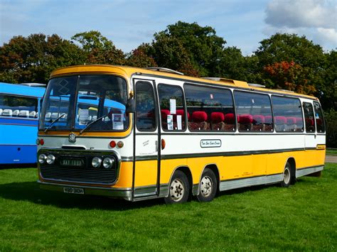 Showbus Bakerbus Roydon Essex Bedford Val Plaxton El Flickr