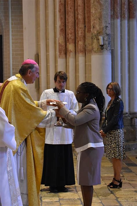 Retour En Images Sur L Ordination Diaconale De Benjamin Sare Paroisse