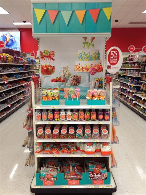 examples  awesome retail  cap displays artofit