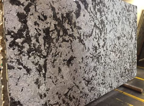 Royal White Granite Slab Polished White Granite Stone Slabs White