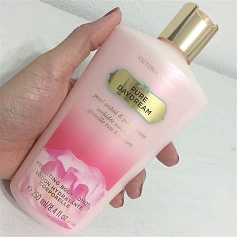 Victorias Secret Pure Daydream Body Lotion 250ml Beauty And Personal Care Bath And Body Body