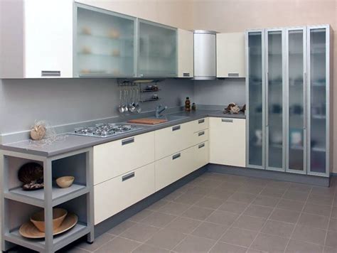 Кухни фасады стеклянные: Кухня со стеклянными фасадами в интерьере ...