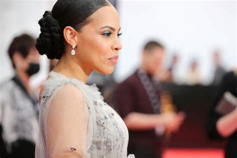 Britain S Most Tattooed Woman Gets Vagina Tattooed And Posts Intimate Footage Hot Lifestyle News