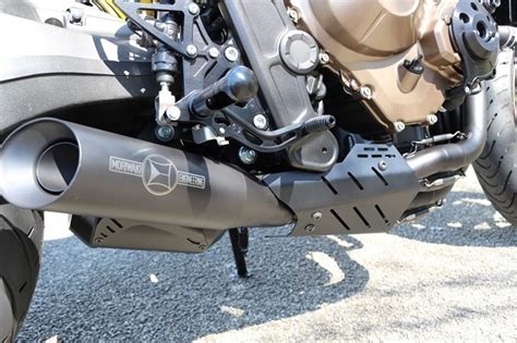 Best Inline Four Mid Naked Motorcycle Love By Japanese Cb R Test Ride Review Webike News