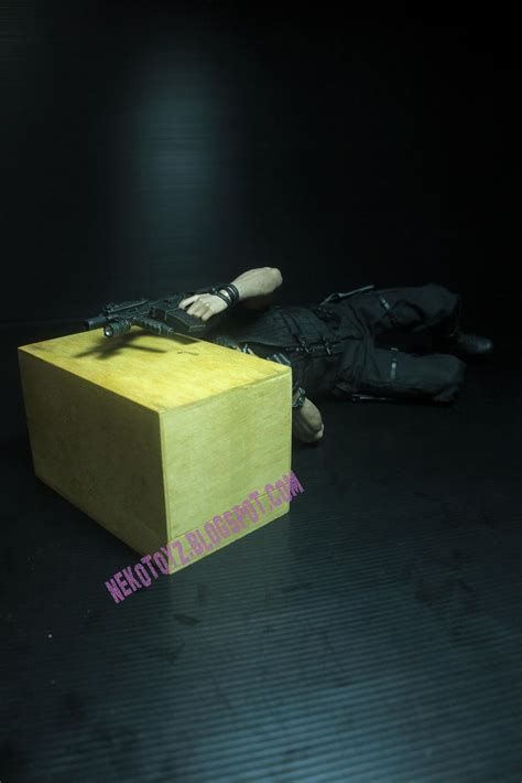 Neko Toyz Hot Toys Mms Barney Ross Review