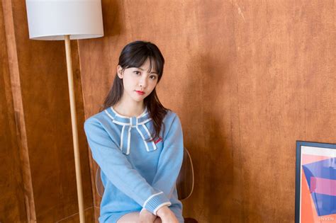 Những hot girl LMHT nổi tiếng vừa xinh đẹp vừa tài năng