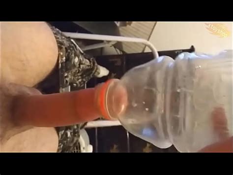 Hot Fucking Gatorade Bottle And Cum Xvideos