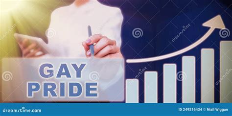 Escribir Mostrando El Texto Orgullo Gay Concepto De Negocio Dignidad De Una Persona Que