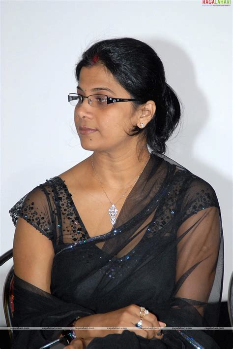 Tollywood Aunties And Actresses Hot Aunty In Black Transparant Saree Happy Journey Audio Release