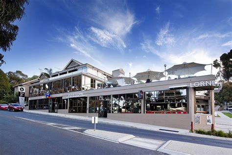 Lorne Hotel | Lorne Victoria Hotel Accommodation Bistro & Restaurant