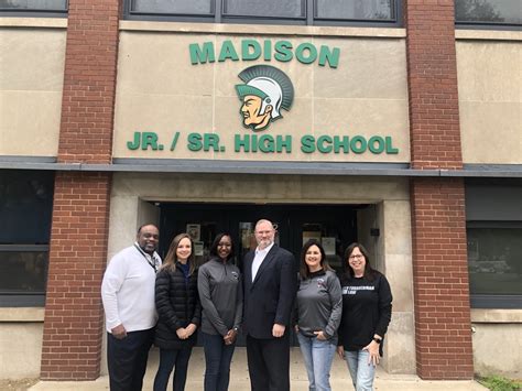 Torhoerman Law Firm Donates School Uniforms Madison Cusd 12