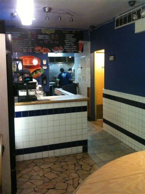 Blue 9 Burger in NYC reviews, menu, reservations, delivery, address in ...