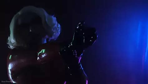 Facesitting Latex Catsuit Muschi Essen Romantisches Sex Echtes Paar Gummihandschuhe Handjob