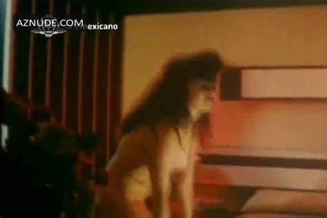 EL VERGONZOSO NUDE SCENES AZNude