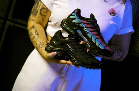Nike TN : comment les requins de la rue sont devenues les sneakers les ...