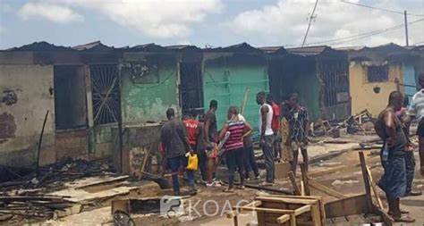 C Te D Ivoire Yopougon Des Magasins Et Des Maisons Partent En Feu