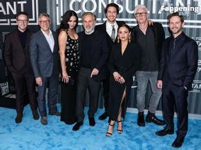 Brittany Ogrady Sexy Shows Off Her Hot Cleavage At The Culver Theater In Culver City Aznude