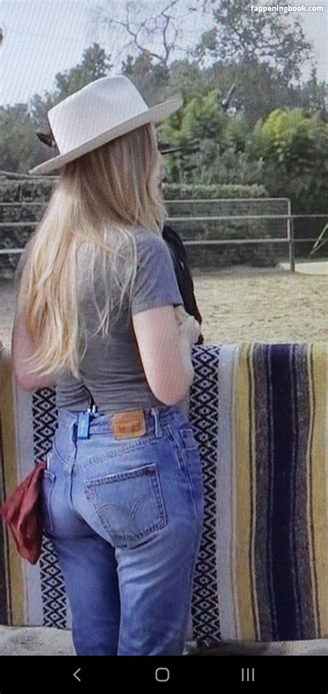 Stevie Wynne Levine Nude OnlyFans Leaks Fappening Page FappeningBook