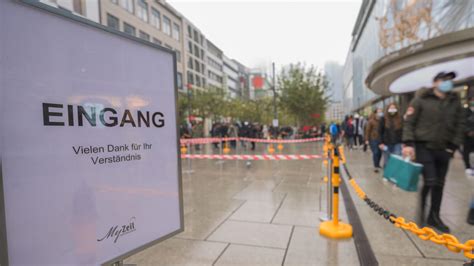 Omikron: 2G-Kontrollpflicht im Handel ab 11. Jänner