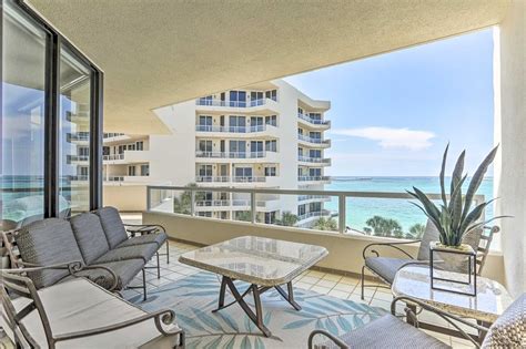 UPDATED 2021 - Beachfront Destin Condo w/Resort Pool & Spa! - Holiday ...