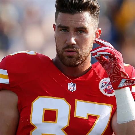 Travis Kelces Net Worth in 2024: The Kansas City Chiefs Stars