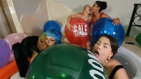 Karina Cruel Balloons Girls Delicious Party With Balloons And Lots Of Hot Kisses New Kc