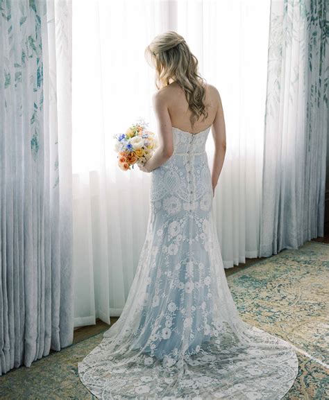 Strapless Vintage Lace Wedding Dresses