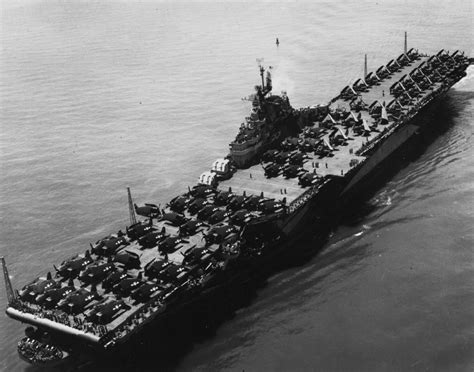 Uss Ticonderoga Cv 14 At Hampton Roads June 1944