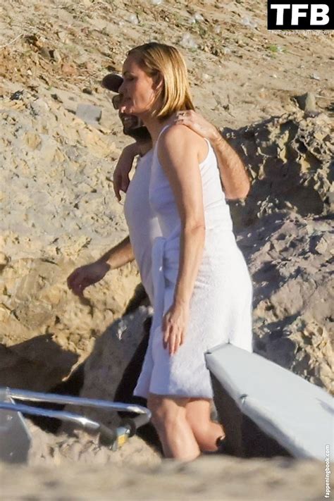 Amber Valletta Nude OnlyFans Leaks Fappening Page 2 FappeningBook