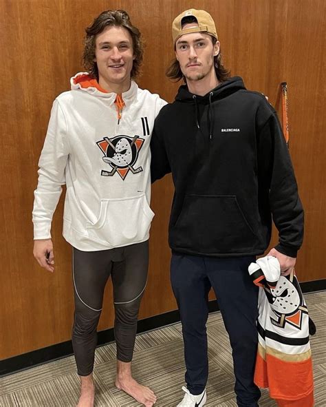 Pin By Anna Carol Ford On Hockey Hot Hockey Boy Hockey Players Hockey