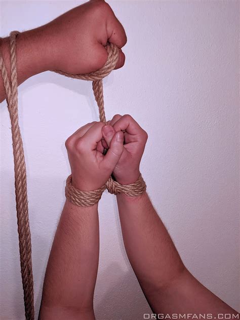 Big Natural Tits In Bondage Curvy Redhead BDSM Teen Nude Pics XHamster