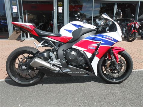 2014 Honda Cbr 1000 Ra E Fireblade Tri Colour