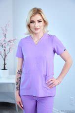 Kinky Girls Diana Grace And Hyley Winters Having Lesbian Massage Session Photos