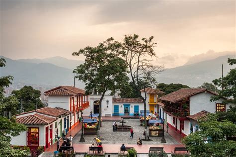 Pueblito Paisa En Medellín 3 Razones Para Visitarlo Hotel Bolivariana