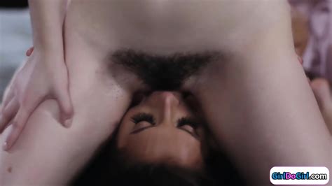 Busty Babe Facesits And Rims Her Parents Big Tit Milf Friend