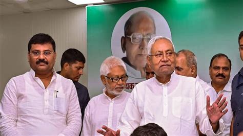 Nitish Kumar Party Jdu Finalizes Names Of 16 Candidates Including Siwan Munger Bhagalpur Jdu