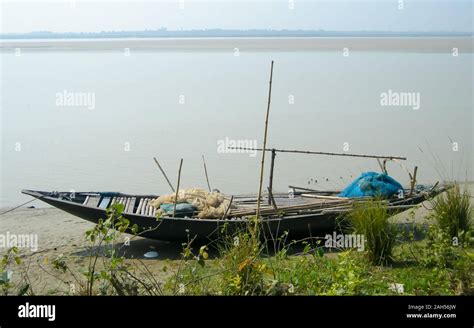 Commercial Fishing Bay Of Bengal Hi Res Stock Photography And Images