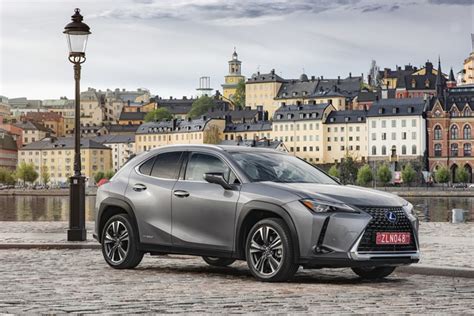 Lexus UX 250h Photos and Specs. Photo: Lexus UX 250h interior big and ...