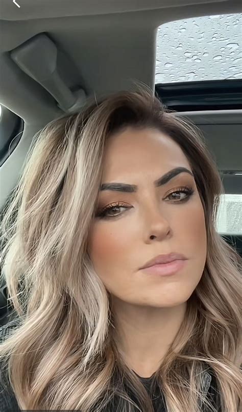 Pin By Lindsey On Hair Make Up Blonde Hair Inspiration Brown