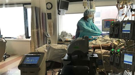 Inducing Hypothermia Can Help Get Icu Patients With Covid 19 Off