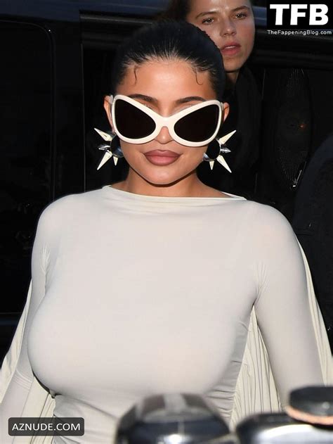 Kylie Jenner Sexy Seen Flaunting Her Hot Curves In A White Dress At Paris Fashion Week AZNude