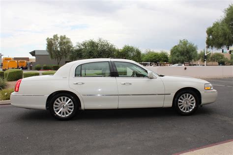 2004 Lincoln Town Car Ultimate Stock P1286 For Sale Near Scottsdale