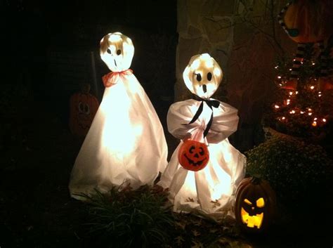 Tomato Cage Ghosts Halloween Decorations Halloween Haunt Holiday Fun