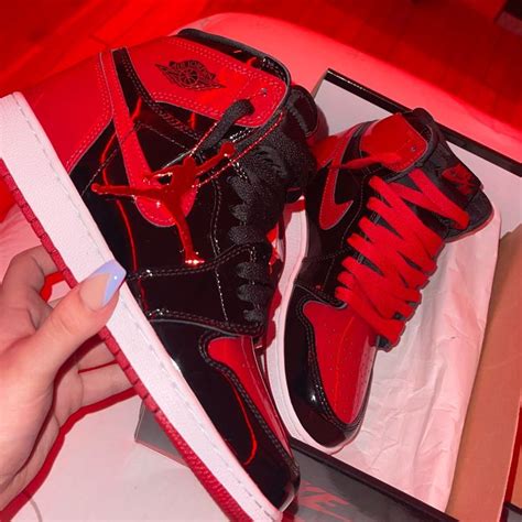 Jordan 1s High Patent Bred Size 55y 7w