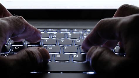 USC Researcher Arrested In Online Sex Sting Wltx