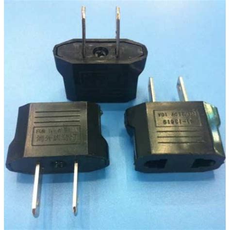 Переходник на плоскую американскую ( китайскую ) вилку