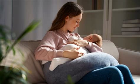 Diabetes And Breastfeeding A Comprehensive Guide For New Mothers