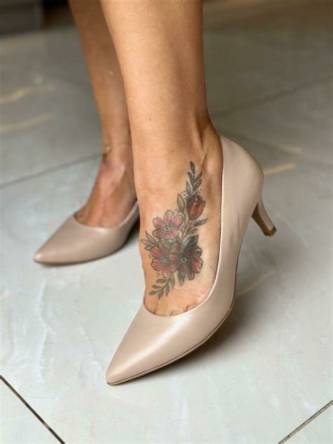 Scarpin Lia Line Nude