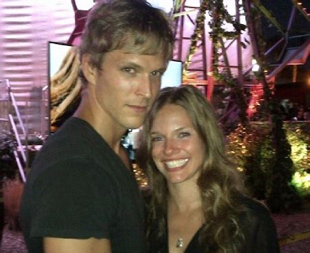 Canadian Actress, Tracy Spiridakos Is Dating Her Boyfriend, Justin